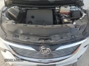 ✅ 2022 Buick Enclave Premium • VIN: 5GAERCKW4NJ134575 • Lot: 68051825. Wystawiony na Copart z przebiegiem 65 940 mil. Bezpłatny archiwum sprzedaży aukcyjnych z USA i szczegółowy raport historii pojazdu na DreamBid. Zdjęcie 12.