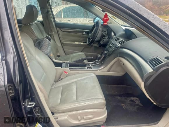 ✅ 2012 Acura TL Auto • VIN: 19UUA8F25CA022498 • Lot: 94710635. Wystawiony na Copart z przebiegiem 295 862 mil. Bezpłatny archiwum sprzedaży aukcyjnych z USA i szczegółowy raport historii pojazdu na DreamBid. Zdjęcie 5.