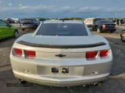 ✅ 2012 Chevrolet Camaro 1LT • VIN: 2G1FB1E30C9155485 • Лот: 95773145. Опубликован ранее на Copart с пробегом 195 111 миль. Бесплатный доступ к архиву аукционных продаж из США и подробный отчёт об истории автомобиля на DreamBid. Изображение 6.