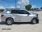 ✅ 2010 Toyota Highlander • VIN: 5TDBK3EH5AS018141 • Лот: 42838029. Опубликован ранее на IAAI с пробегом 156 570 миль. Бесплатный доступ к архиву аукционных продаж из США и подробный отчёт об истории автомобиля на DreamBid. Изображение 13.