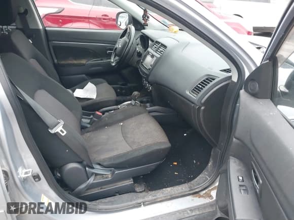 ✅ 2016 Mitsubishi Outlander ES • VIN: JA4AR3AW3GZ054486 • Lot: 41733224. Listed on IAAI with 101,789 mi. Free auction sales archive from the USA and detailed vehicle history report at DreamBid. Image 5.