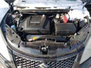 ✅ 2011 Suzuki Kizashi SLS Sport • VIN: JS2RF9A83B6110240 • Lot: 85081714. Wystawiony na Copart z przebiegiem 166 577 mil. Bezpłatny archiwum sprzedaży aukcyjnych z USA i szczegółowy raport historii pojazdu na DreamBid. Zdjęcie 11.