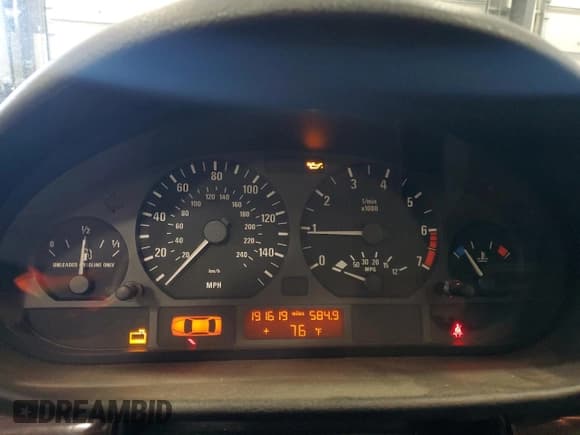 ✅ 2002 BMW 3 Series 325xi • VIN: WBAEP33482PE91302 • Lot: 83786525. Wystawiony na Copart z przebiegiem 191 619 mil. Bezpłatny archiwum sprzedaży aukcyjnych z USA i szczegółowy raport historii pojazdu na DreamBid. Zdjęcie 9.