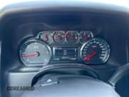 ✅ 2015 Chevrolet Suburban LTZ • VIN: 1GNSKKKC4FR132616 • Lot: 72181464. Wystawiony na Copart z przebiegiem 224 217 mil. Bezpłatny archiwum sprzedaży aukcyjnych z USA i szczegółowy raport historii pojazdu na DreamBid. Zdjęcie 6.