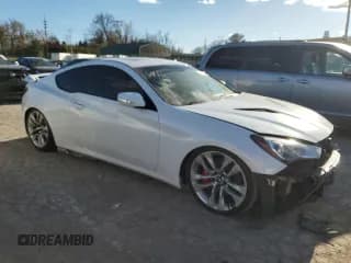 ✅ 2015 Hyundai Genesis Coupe Ultimate • VIN: KMHHU6KJ2FU130584 • Lot: 78502384. Wystawiony na Copart z przebiegiem 93 879 mil. Bezpłatny archiwum sprzedaży aukcyjnych z USA i szczegółowy raport historii pojazdu na DreamBid. Zdjęcie 4.