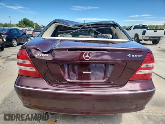 ✅ 2006 Mercedes-Benz C 280 Luxury • VIN: WDBRF92H56F775251 • Лот: 70748815. Опубликован ранее на Copart с пробегом Не указан. Бесплатный доступ к архиву аукционных продаж из США и подробный отчёт об истории автомобиля на DreamBid. Изображение 6.