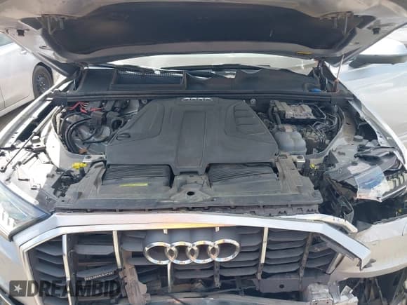 ✅ 2021 Audi Q7 Premium Plus • VIN: WA1LJBF73MD035506 • Lot: 42042876. Listed on IAAI with 44,265 mi. Free auction sales archive from the USA and detailed vehicle history report at DreamBid. Image 10.