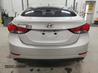 2015 Hyundai Elantra SE z VIN 5NPDH4AE2FH624924, wystawiony jako Copart lot #90021475 z przebiegiem 243 540 mil mil oraz Szkoda całkowita • Salvage title. Historia ofert i sprzedaży dostępna na DreamBid. Obrazek 6.