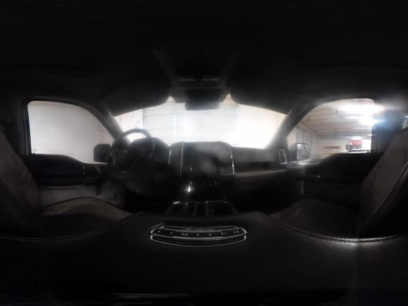 ✅ 2019 Ford F-150 Limited • VIN: 1FTEW1EG2KFB03615 • Lot: 41377061. Wystawiony na IAAI z przebiegiem 92 176 mil. Bezpłatny archiwum sprzedaży aukcyjnych z USA i szczegółowy raport historii pojazdu na DreamBid. Zdjęcie 19.