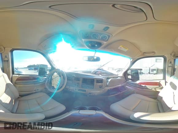 ✅ 2004 Ford Excursion Limited • VIN: 1FMSU43P44EB97904 • Lot: 88493505. Listed on Copart with Not provided. Free auction sales archive from the USA and detailed vehicle history report at DreamBid. Image 13.