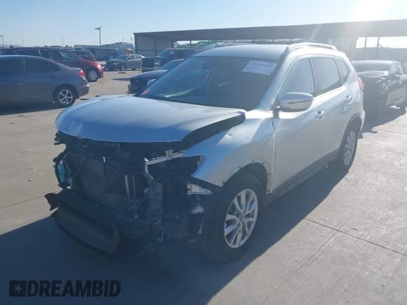✅ 2019 Nissan Rogue SV • VIN: KNMAT2MT6KP503389 • Лот: 43568088. Опубликован ранее на IAAI с пробегом 123 209 миль. Бесплатный доступ к архиву аукционных продаж из США и подробный отчёт об истории автомобиля на DreamBid. Изображение 18.