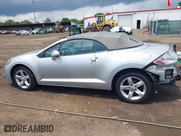 ✅ 2007 Mitsubishi Eclipse GT • VIN: 4A3AL35T97E015977 • Lot: 42338907. Listed on IAAI with 151,268 mi. Free auction sales archive from the USA and detailed vehicle history report at DreamBid. Image 14.