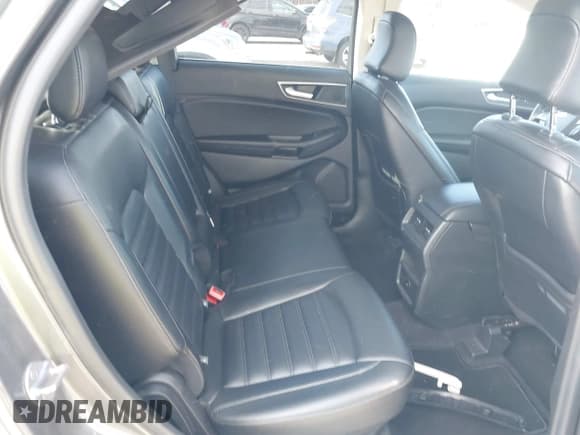 ✅ 2024 Ford Edge ST-Line • VIN: 2FMPK4J9XRBA91301 • Lot: 43712636. Wystawiony na IAAI z przebiegiem 51 167 mil. Bezpłatny archiwum sprzedaży aukcyjnych z USA i szczegółowy raport historii pojazdu na DreamBid. Zdjęcie 8.