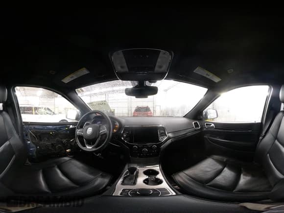 ✅ 2019 Jeep Grand Cherokee Limited • VIN: 1C4RJFBG5KC750755 • Lot: 43493151. Listed on IAAI with 102,660 mi. Free auction sales archive from the USA and detailed vehicle history report at DreamBid. Image 19.