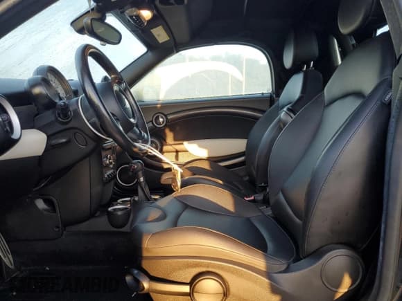 ✅ 2013 MINI Roadster S • VIN: WMWSY3C55DT594001 • Lot: 80898605. Listed on Copart with 132,916 mi. Free auction sales archive from the USA and detailed vehicle history report at DreamBid. Image 7.