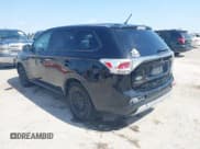 ✅ 2015 Mitsubishi Outlander ES • VIN: JA4AD2A33FZ012655 • Lot: 41878573. Listed on IAAI with 152,726 mi. Free auction sales archive from the USA and detailed vehicle history report at DreamBid. Image 3.