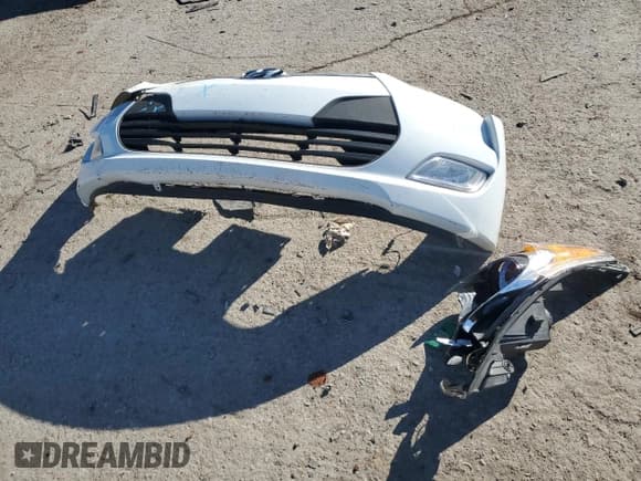 ✅ 2017 Hyundai Veloster • VIN: KMHTC6AD0HU310819 • Lot: 87658205. Wystawiony na Copart z przebiegiem 99 712 mil. Bezpłatny archiwum sprzedaży aukcyjnych z USA i szczegółowy raport historii pojazdu na DreamBid. Zdjęcie 12.