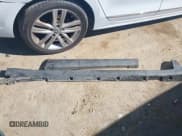 ✅ 2021 Buick Encore GX Select • VIN: KL4MMDSL8MB057152 • Lot: 43072290. Wystawiony na IAAI z przebiegiem 40 231 mil. Bezpłatny archiwum sprzedaży aukcyjnych z USA i szczegółowy raport historii pojazdu na DreamBid. Zdjęcie 12.