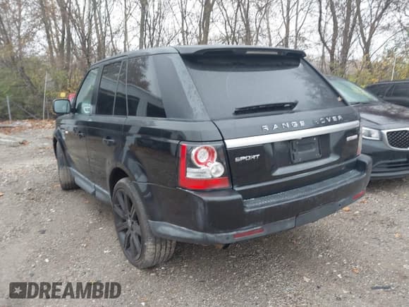 ✅ 2013 Land Rover Range Rover Sport HSE Lux • VIN: SALSK2D4XDA778648 • Lot: 43723211. Wystawiony na IAAI z przebiegiem 135 182 mil. Bezpłatny archiwum sprzedaży aukcyjnych z USA i szczegółowy raport historii pojazdu na DreamBid. Zdjęcie 3.