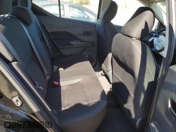 ✅ 2025 Nissan Kicks Play S • VIN: 3N1CP5BV1SL497972 • Lot: 85904385. Wystawiony na Copart z przebiegiem 274 mil. Bezpłatny archiwum sprzedaży aukcyjnych z USA i szczegółowy raport historii pojazdu na DreamBid. Zdjęcie 10.