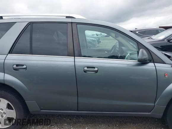 ✅ 2007 Saturn VUE V6 • VIN: 5GZCZ534X7S827371 • Lot: 42358235. Wystawiony na IAAI z przebiegiem 234 840 mil. Bezpłatny archiwum sprzedaży aukcyjnych z USA i szczegółowy raport historii pojazdu na DreamBid. Zdjęcie 14.