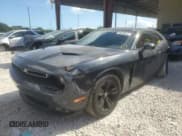 ✅ 2019 Dodge Challenger SXT • VIN: 2C3CDZAG1KH674226 • Lot: 68639622. Wystawiony na Copart z przebiegiem 17 919 mil. Bezpłatny archiwum sprzedaży aukcyjnych z USA i szczegółowy raport historii pojazdu na DreamBid. Zdjęcie 1.