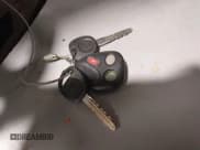 ✅ 2004 Chevrolet Silverado 2500HD LS • VIN: 1GCHK23U24F211730 • Лот: 41813940. Опубликован ранее на IAAI с пробегом 215 576 миль. Бесплатный доступ к архиву аукционных продаж из США и подробный отчёт об истории автомобиля на DreamBid. Изображение 11.