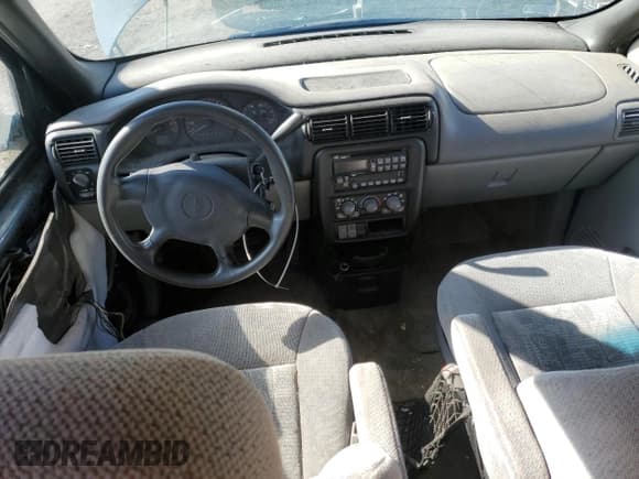 ✅ 2004 Pontiac Montana 1SA • VIN: 1GMDX03E64D262569 • Lot: 51320305. Wystawiony na Copart z przebiegiem Nie podano. Bezpłatny archiwum sprzedaży aukcyjnych z USA i szczegółowy raport historii pojazdu na DreamBid. Zdjęcie 8.