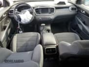 ✅ 2019 Kia Sorento L • VIN: 5XYPG4A31KG517699 • Lot: 71016255. Wystawiony na Copart z przebiegiem 99 241 mil. Bezpłatny archiwum sprzedaży aukcyjnych z USA i szczegółowy raport historii pojazdu na DreamBid. Zdjęcie 8.