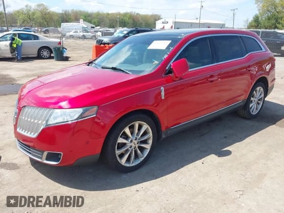 ✅ 2011 Lincoln MKT EcoBoost • VIN: 2LMHJ5AT8BBJ53748 • Lot: 42166783. Listed on IAAI with 136,496 mi. Free auction sales archive from the USA and detailed vehicle history report at DreamBid. Image 18.