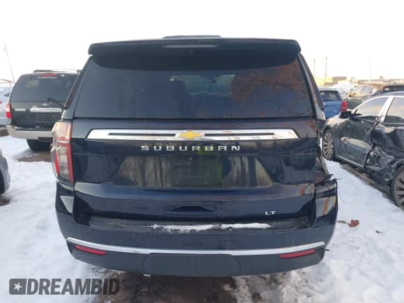 ✅ 2022 Chevrolet Suburban LT • VIN: 1GNSKCKD9NR108079 • Lot: 41305503. Listed on IAAI with 76,580 mi. Free auction sales archive from the USA and detailed vehicle history report at DreamBid. Image 17.