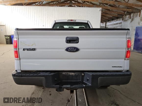 ✅ 2014 Ford F-150 XL • VIN: 1FTMF1EMXEKF95534 • Lot: 91978865. Listed on Copart with 197,236 mi. Free auction sales archive from the USA and detailed vehicle history report at DreamBid. Image 6.