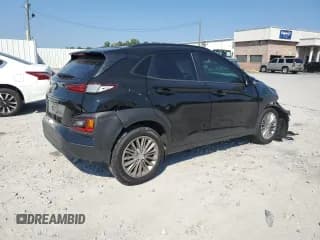 ✅ 2018 Hyundai Kona SEL • VIN: KM8K22AA2JU181324 • Лот: 72411304. Опубликован ранее на Copart с пробегом 14 817 миль. Бесплатный доступ к архиву аукционных продаж из США и подробный отчёт об истории автомобиля на DreamBid. Изображение 3.