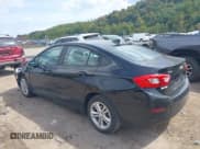 ✅ 2019 Chevrolet Cruze LS • VIN: 1G1BC5SM7K7107532 • Lot: 43222245. Listed on IAAI with 140,995 mi. Free auction sales archive from the USA and detailed vehicle history report at DreamBid. Image 3.