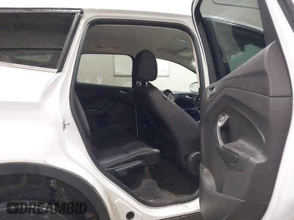 ✅ 2013 Ford Escape SE • VIN: 1FMCU9G99DUB32095 • Лот: 43454872. Опубликован ранее на IAAI с пробегом 105 066 миль. Бесплатный доступ к архиву аукционных продаж из США и подробный отчёт об истории автомобиля на DreamBid. Изображение 8.