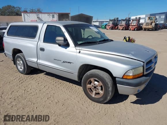 ✅ 2001 Dodge Dakota • VIN: 1B7FL26X61S314050 • Лот: 43685358. Опубликован ранее на IAAI с пробегом 247 858 миль. Бесплатный доступ к архиву аукционных продаж из США и подробный отчёт об истории автомобиля на DreamBid. Изображение 1.