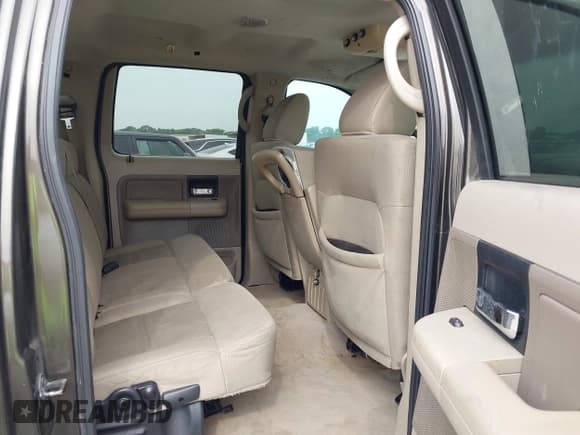 ✅ 2008 Ford F-150 XLT • VIN: 1FTPW12548FB21697 • Lot: 43155389. Listed on IAAI with 142,550 mi. Free auction sales archive from the USA and detailed vehicle history report at DreamBid. Image 8.