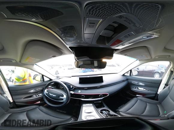 ✅ 2023 Genesis GV70 2.5T • VIN: KMUMADTB6PU130349 • Lot: 43700475. Listed on IAAI with 31,124 mi. Free auction sales archive from the USA and detailed vehicle history report at DreamBid. Image 18.