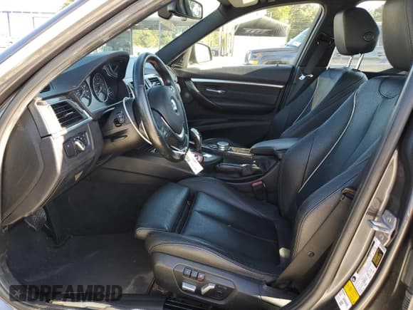 ✅ 2016 BMW 3 Series 340i • VIN: WBA8B3G58GNT92414 • Lot: 86137275. Listed on Copart with 75,890 mi. Free auction sales archive from the USA and detailed vehicle history report at DreamBid. Image 7.