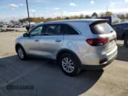 ✅ 2019 Kia Sorento LX • VIN: 5XYPG4A30KG474215 • Лот: 90446905. Опубликован ранее на Copart с пробегом 198 920 миль. Бесплатный доступ к архиву аукционных продаж из США и подробный отчёт об истории автомобиля на DreamBid. Изображение 2.