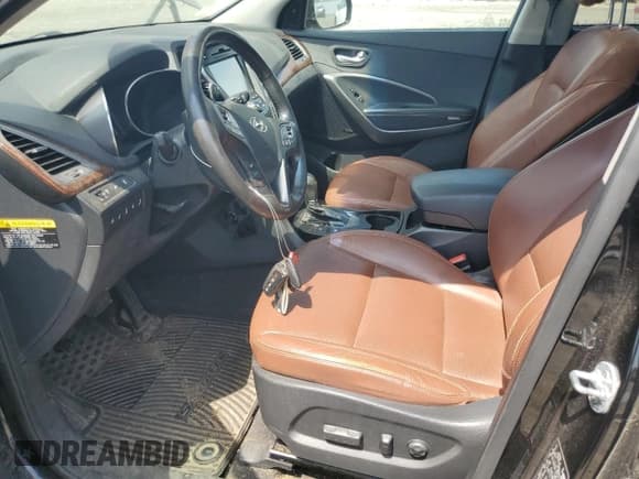 ✅ 2015 Hyundai Santa Fe Limited • VIN: KM8SRDHF5FU115088 • Лот: 64136775. Опубликован ранее на Copart с пробегом 131 685 миль. Бесплатный доступ к архиву аукционных продаж из США и подробный отчёт об истории автомобиля на DreamBid. Изображение 7.