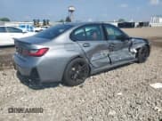 ✅ 2024 BMW 3 Series M340i xDrive • VIN: 3MW49FF07R8E04074 • Lot: 64694255. Wystawiony na Copart z przebiegiem Nie podano. Bezpłatny archiwum sprzedaży aukcyjnych z USA i szczegółowy raport historii pojazdu na DreamBid. Zdjęcie 3.