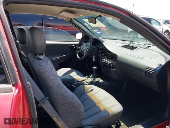✅ 2004 Chevrolet Cavalier • VIN: 1G1JC12F347228096 • Lot: 42932299. Listed on IAAI with 100,003 mi. Free auction sales archive from the USA and detailed vehicle history report at DreamBid. Image 5.