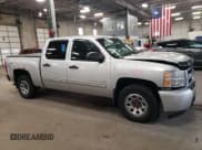 ✅ 2010 Chevrolet Silverado 1500 LS • VIN: 3GCRKREA3AG155839 • Lot: 70040864. Listed on Copart with 139,639 mi. Free auction sales archive from the USA and detailed vehicle history report at DreamBid. Image 4.