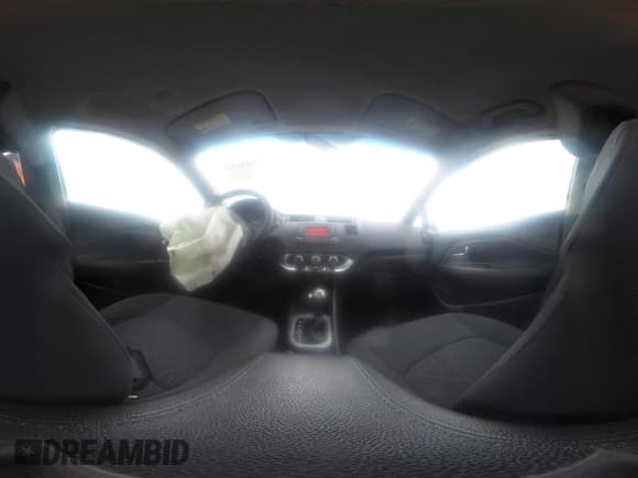 ✅ 2012 Kia Rio EX • VIN: KNADN4A3XC6045397 • Lot: 43036028. Wystawiony na IAAI z przebiegiem 73 670 mil. Bezpłatny archiwum sprzedaży aukcyjnych z USA i szczegółowy raport historii pojazdu na DreamBid. Zdjęcie 18.