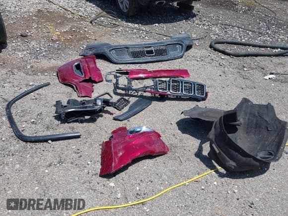 ✅ 2021 Jeep Grand Cherokee Laredo X • VIN: 1C4RJFAG4MC585883 • Lot: 42786804. Listed on IAAI with 52,592 mi. Free auction sales archive from the USA and detailed vehicle history report at DreamBid. Image 12.