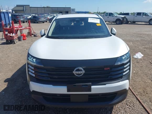 ✅ 2025 Nissan Kicks SR • VIN: 3N8AP6DA1SL337986 • Lot: 43496213. Listed on IAAI with 11,035 mi. Free auction sales archive from the USA and detailed vehicle history report at DreamBid. Image 12.