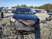 ✅ 2016 Hyundai Santa Fe • VIN: 5XYZU3LBXGG380477 • Lot: 85147405. Wystawiony na Copart z przebiegiem 267 079 mil. Bezpłatny archiwum sprzedaży aukcyjnych z USA i szczegółowy raport historii pojazdu na DreamBid. Zdjęcie 5.