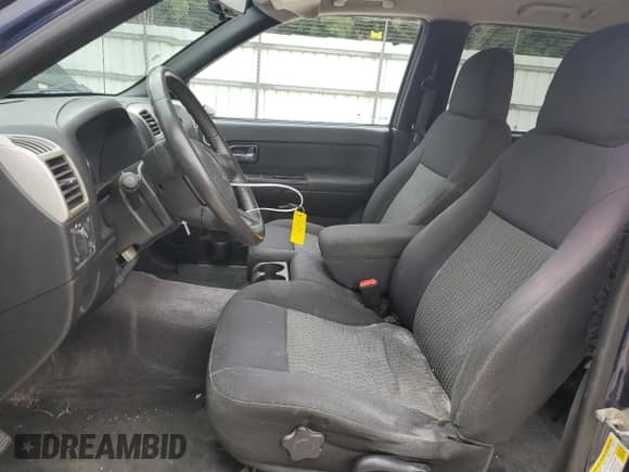 2008 Chevrolet Colorado 1LT with VIN 1GCCS13E888102115, listed as a Copart auction lot 82332665 with 185,108 mi miles and Salvage title. Bid and sale history available at DreamBid. Image 7.