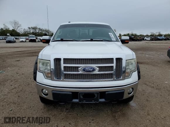 ✅ 2011 Ford F-150 XL • VIN: 1FTFW1EF1BFA72952 • Lot: 82087445. Wystawiony na Copart z przebiegiem 194 268 mil. Bezpłatny archiwum sprzedaży aukcyjnych z USA i szczegółowy raport historii pojazdu na DreamBid. Zdjęcie 5.